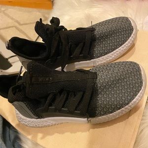 Boys sneakers Sz 1